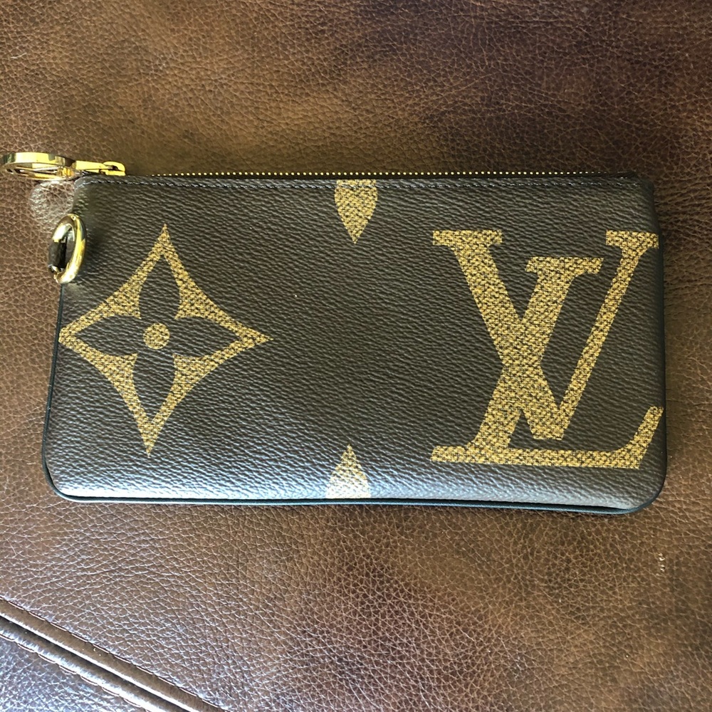 Louis Vuitton pouch (from Trio Pouch)